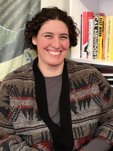 Ariel Axelrod, LMHC headshot 2